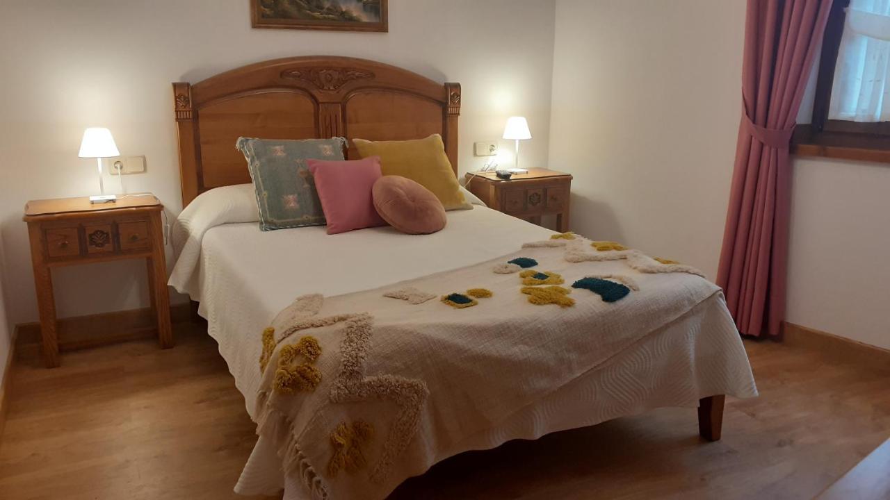 Apartamentos El Haya Cosgaya Exterior photo