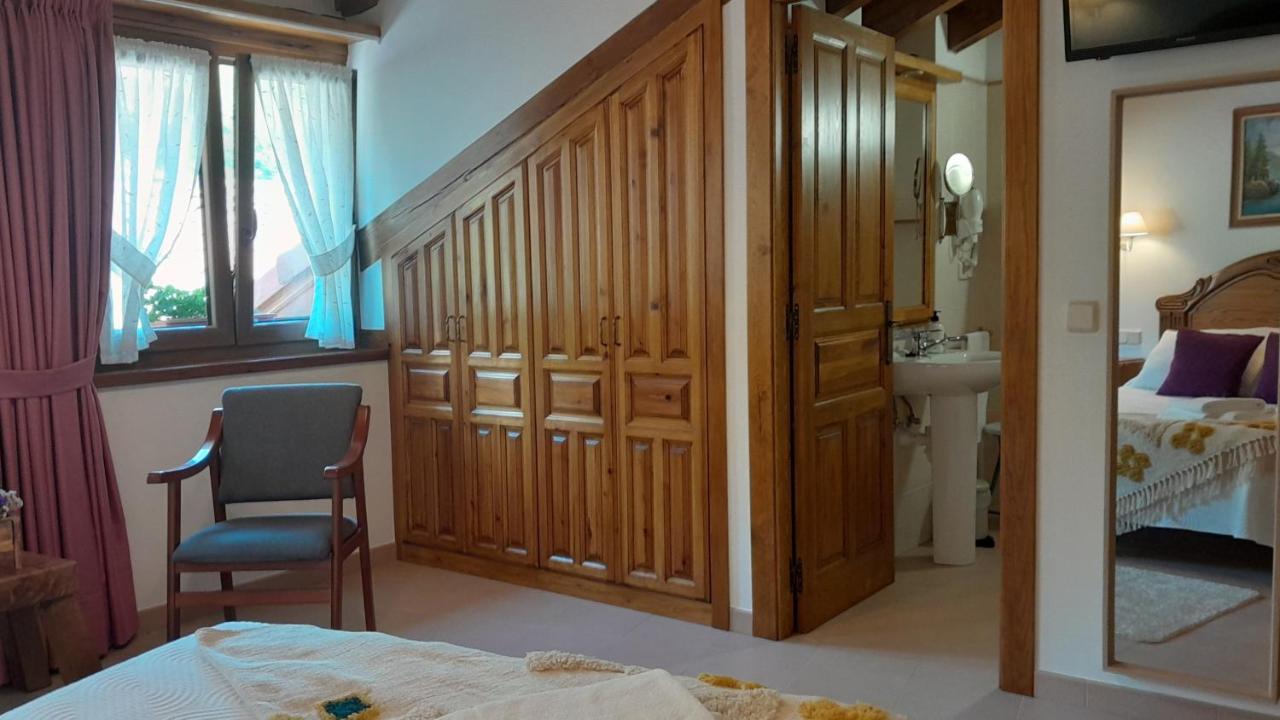 Apartamentos El Haya Cosgaya Exterior photo